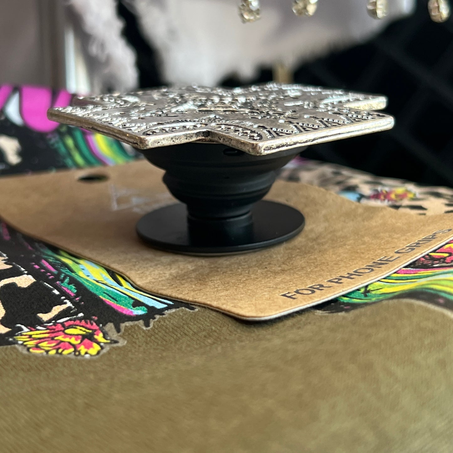 Concho Phone Grip 2