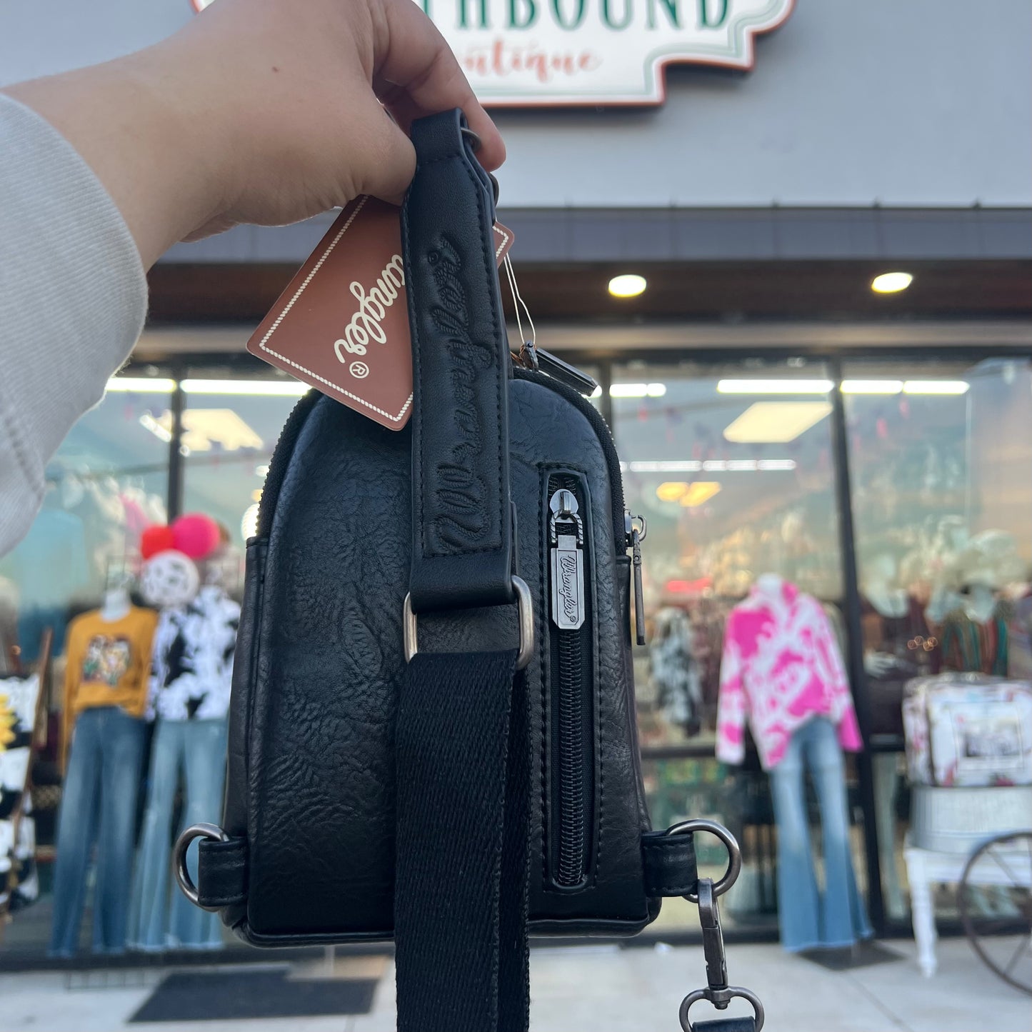Wrangler Sling Bag Black